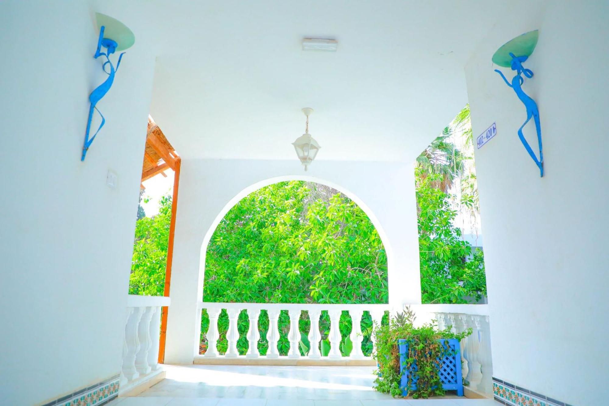 نزل قايا Hotel Gaia Набёль Экстерьер фото